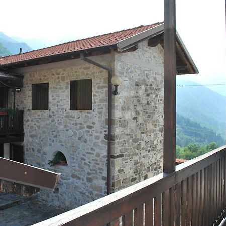 Rifugio Malga Grasia Caprizi Bagian luar foto