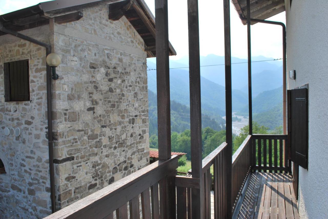 Rifugio Malga Grasia Caprizi Bagian luar foto